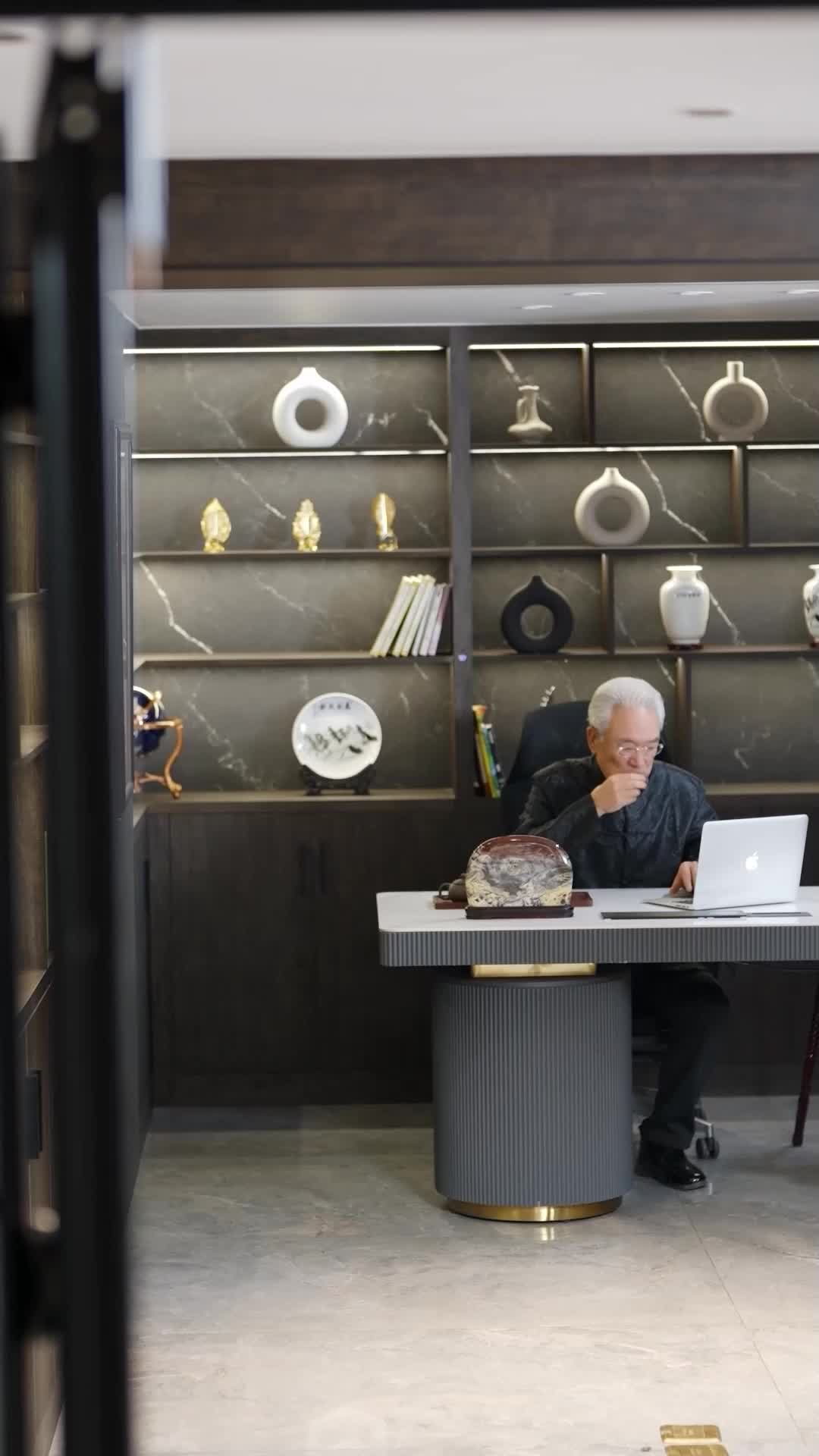 Episode 16 - My Boxer Wife